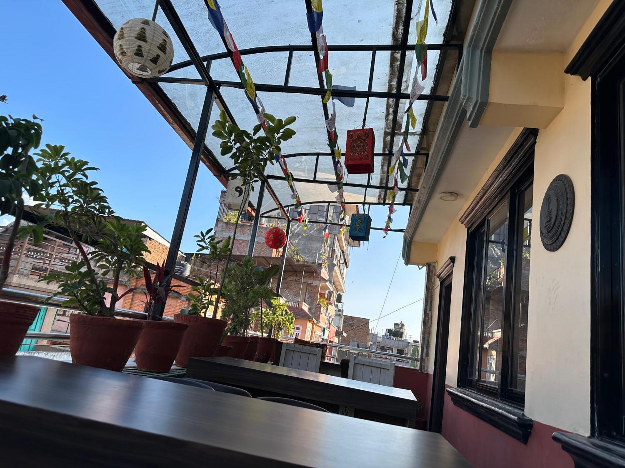8848 Hostel Катманду Екстериор снимка