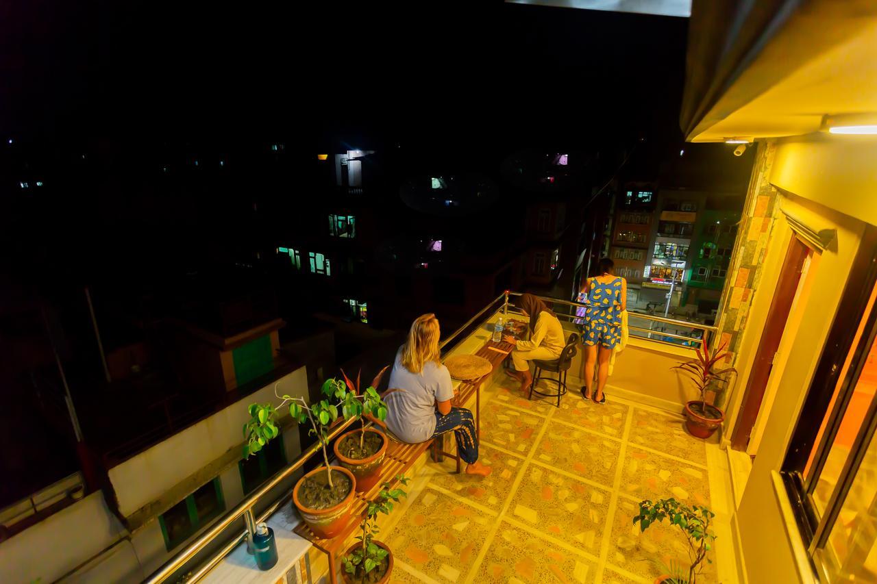 8848 Hostel Катманду Екстериор снимка